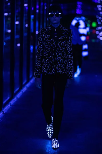 Look 81